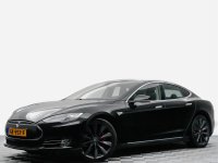 Tesla Model S 85 D+ Performance