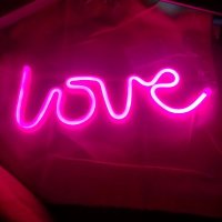 Neon verlichting \'love roze\' Usb of