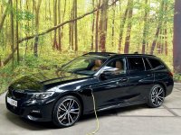 BMW 3-serie Touring 330e High Executive