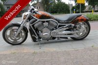 Harley Davidson V-Rod Special paint,luchtvering,NL motor,weinig