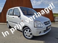 Opel Agila 1.2-16V Elegance € 30