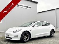 Tesla Model 3 Long Range -