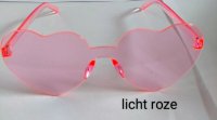 Hartjes bril licht roze €3,49 2