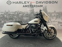 Harley-Davidson FLHX STREET GLIDE Solid Colour