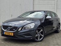 Volvo V60 1.6 DRIVe R-Design /Navi/Cruise/PDC/TOPSTAAT