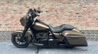 Harley Davidson 103 FLHTK Street Glide