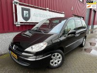 Peugeot 807 2.0 HDiF ST //