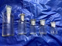 5 glazen stopflesjes(laboratorium) Helder glas