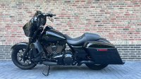Harley Davidson Street Glide full Black