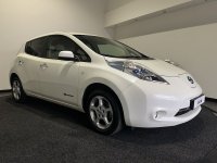 Nissan Leaf Base 24 kWh |